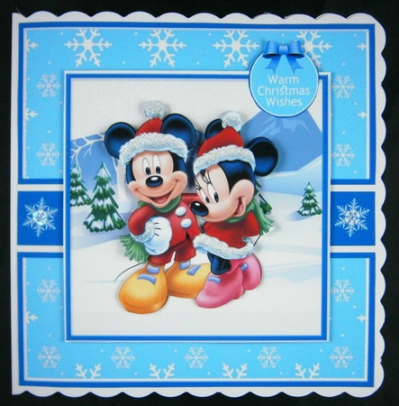 Minnie And Mickey Winter (Christmas) by Linda Short