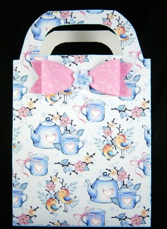 Spring birds gift bag 3 by Linda Short
