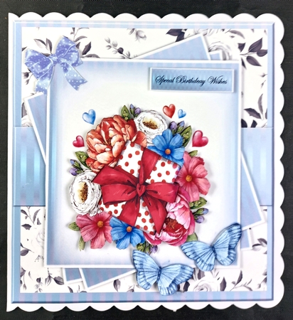 Birthday Present Mini Kit by Linda Short