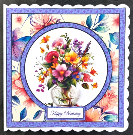 SC Pretty flower vase by Linda Short
