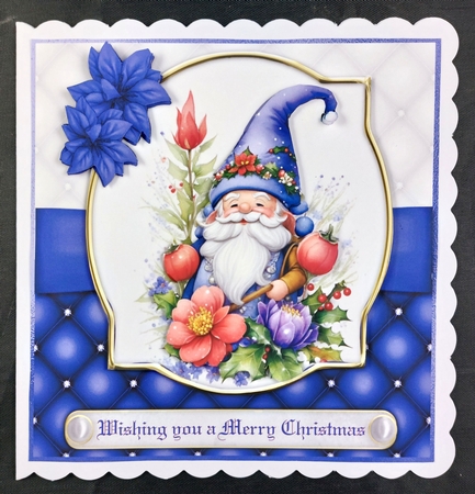 Beautiful Christmas Gnomes topper set of 6 for 8x8 cards by Linda Short