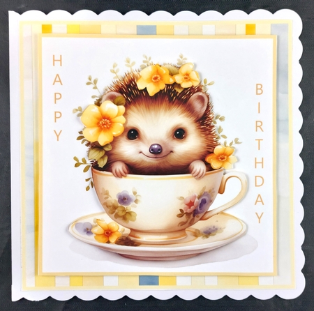 Teacup Hedgehog in Yellow Mix 1 by Linda Short