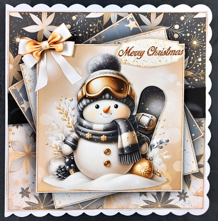 The Snowmen Gold Mini Kit 7X7 by Linda Short