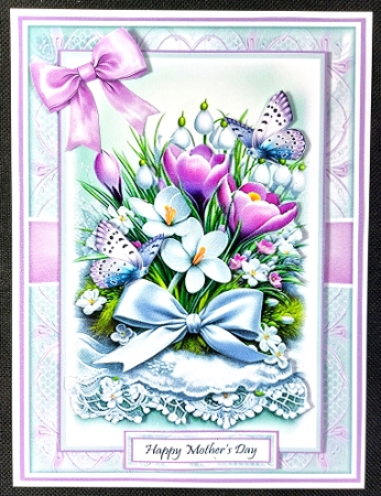Delicate Crocus Mini Kit by Linda Short