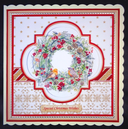 CHRISTMAS ROBIN WREATH 8x8 Pyramage Mini Kit by Linda Short