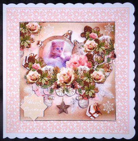Christmas Kitten & Christmas Wreath by Linda Short