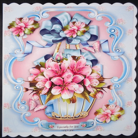 Bumper Kit of Vintage Baskets with Flowers no 1 by Linda Short