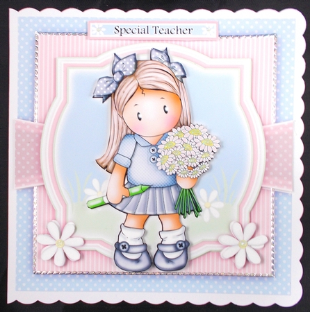 Back To School Chloe Mini Kit With age Tags 2 to 5 Yrs by Linda Short