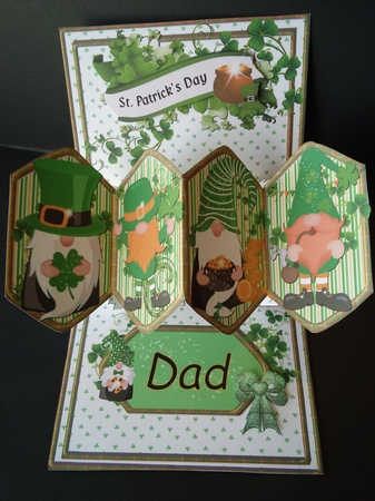 TWIST AND POP CARD KIT - IRISH GNOMES by Lisa Lee