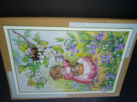 HONEY HARVEST TOPPER by Lisa Lee