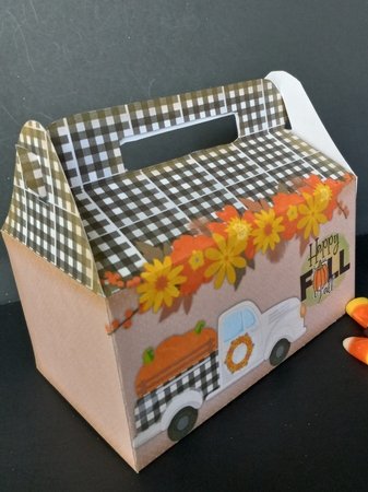 2021-fall farm gable box by Lisa Lee