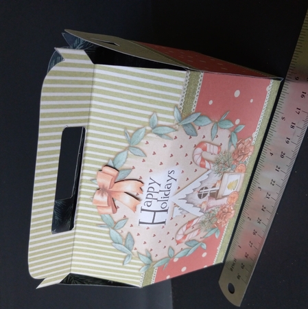 2021-Happy Holidays Wreath Gable Box Featured Gallery Photo