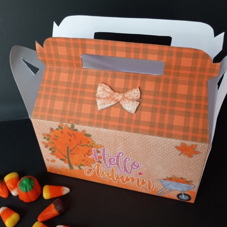 2021-Hello Autumn Gable Box by Lisa Lee