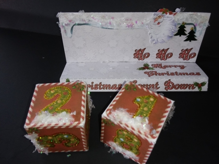 3D CUBE PERPETUAL CALENDAR - SANTA CLAUS by Lisa Lee