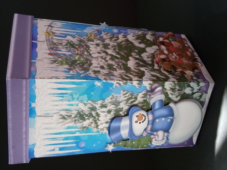 GORGEOUS TALL HEXAGONAL DECOUPAGE BOX - SINGERS? by Lisa Lee