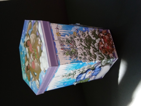 GORGEOUS TALL HEXAGONAL DECOUPAGE BOX - SINGERS? by Lisa Lee