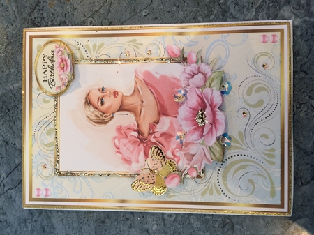 A5 Such a pretty lady 4 Card Front, Topper and sentiments  by Lois Robinson