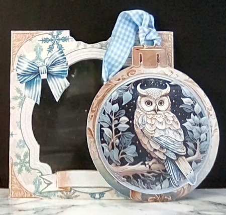 Trimming the Tree 8 - Pocket Bauble Surprise Kit by Louisa Price