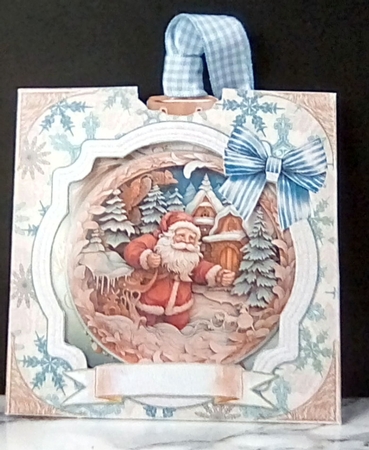 Trimming the Tree 10 - Pocket Bauble Surprise Kit by Louisa Price