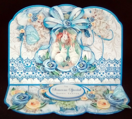 Shaped Vintage Easter Easel Mini Kit-3 by Louisa Price