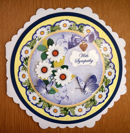 Classic Daisy Sympathy 8in Doily Decoupage Topper by Lynda Harman