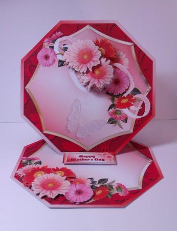 Gerberas Octagonal Easel Mini Kit by Lynda Tully