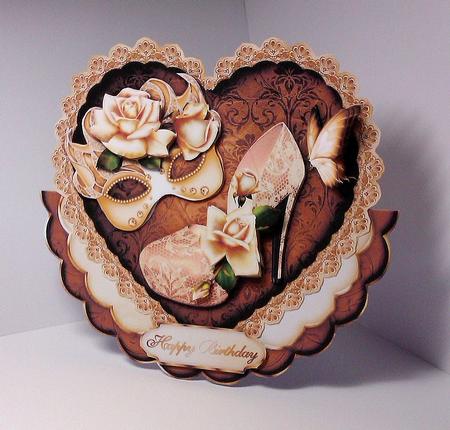 Antique Rose Diva 2 Heart Shaped Wobble Card Mini-kit by Lynda Tully