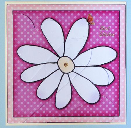 Daisy Quick Card with Fan Pyramage Topper by Lynda Jones