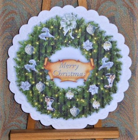 Christmas Wreath Easel Card - Silver Decorations by Lynn Butters