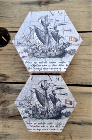 Hex Box 3 Ships by Lynn Butters