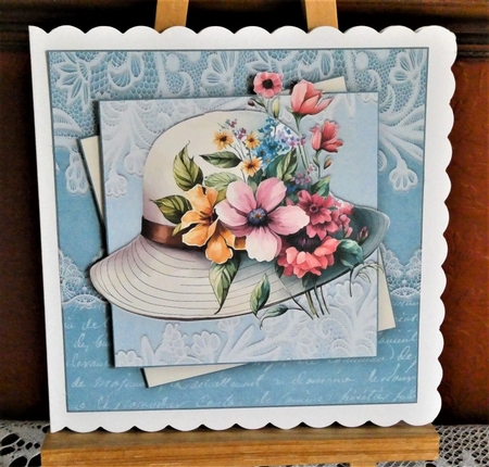 Flowery Hat Mini Kit #4 by Lynn Butters
