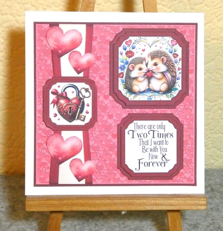 2 Panel hedgehog love card front 8 by Lynn Butters