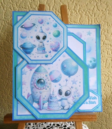 Cute Little Aliens (Green) Offset Octagon Foldback Card by Lynn Butters