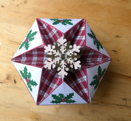 FTBM Christmas Lantern by Lynn Butters