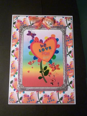 We Love You Mum Background by Lynn Butters