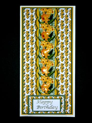 Daffodil Border Dl Card by Lynn Butters