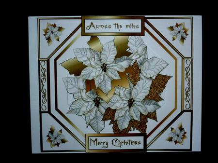 Exploding Verse Kit Gold Poinsettias- Across the Miles by Lynn Butters