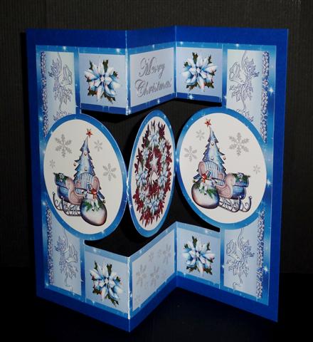 Christmas Circle Shutter- Blue and Silver by Lynn Butters