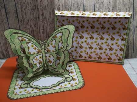 Butterfly easel Foxes by Crafty Lynn