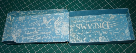 No glue - Small Presentation Gift box for gifts, christmas by Lynne Brown