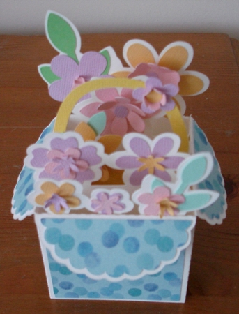 3D Floral Basket Popup Box Card by Lynne Brown
