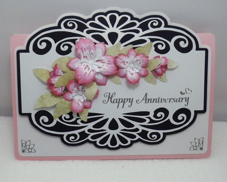Lily spray card by Lyn Simms