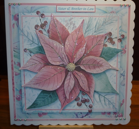 CHRISTMAS POINSETTIA & BERRIES 7.5 Large Decoupage & Insert Kit by Maida Blades