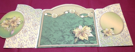 Christmas Gold - Gatefold Card Mini Kit by Margaret Hanning