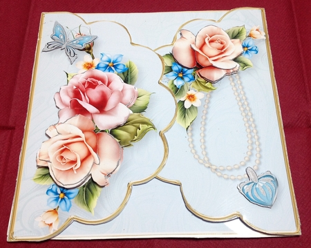 Summer Roses - Scallop Gatefold Card Mini Kit by Margaret Hanning