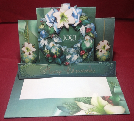 Christmas Wreath - Stepper Card  by Margaret Hanning