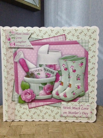 The Rose Gardener 8x8 Decoupage Mini Kit by Margaret Holt