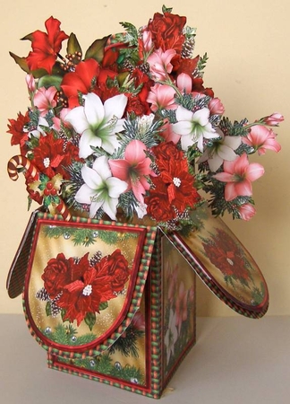 CHRISTMAS FLOWERS - 3D POP UP BOX CARD KIT by Margaret McCartney