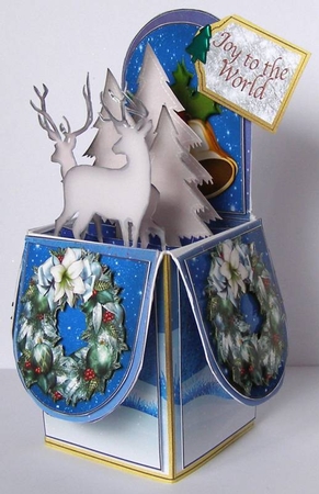 Christmas Deers Pop Up Box by Margaret McCartney