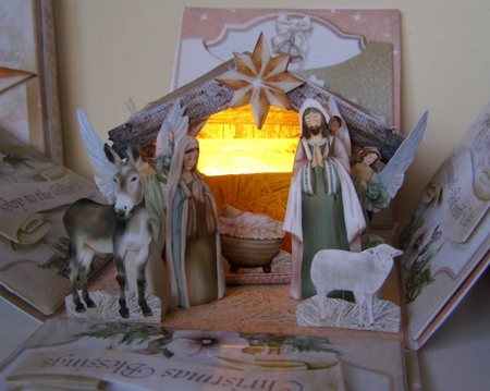 The Glory of Christmas 1 Exploding Box Surprise Kit. by Margaret McCartney